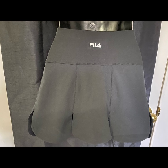 Fila Tennis Skort - Picture 1 of 2